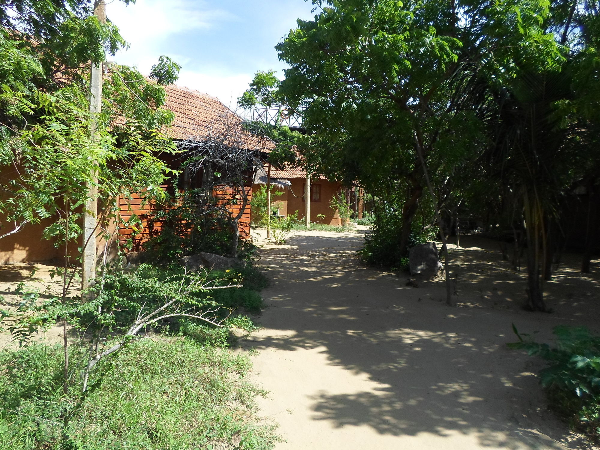 Kirinda Beach Resort, Yala Экстерьер фото