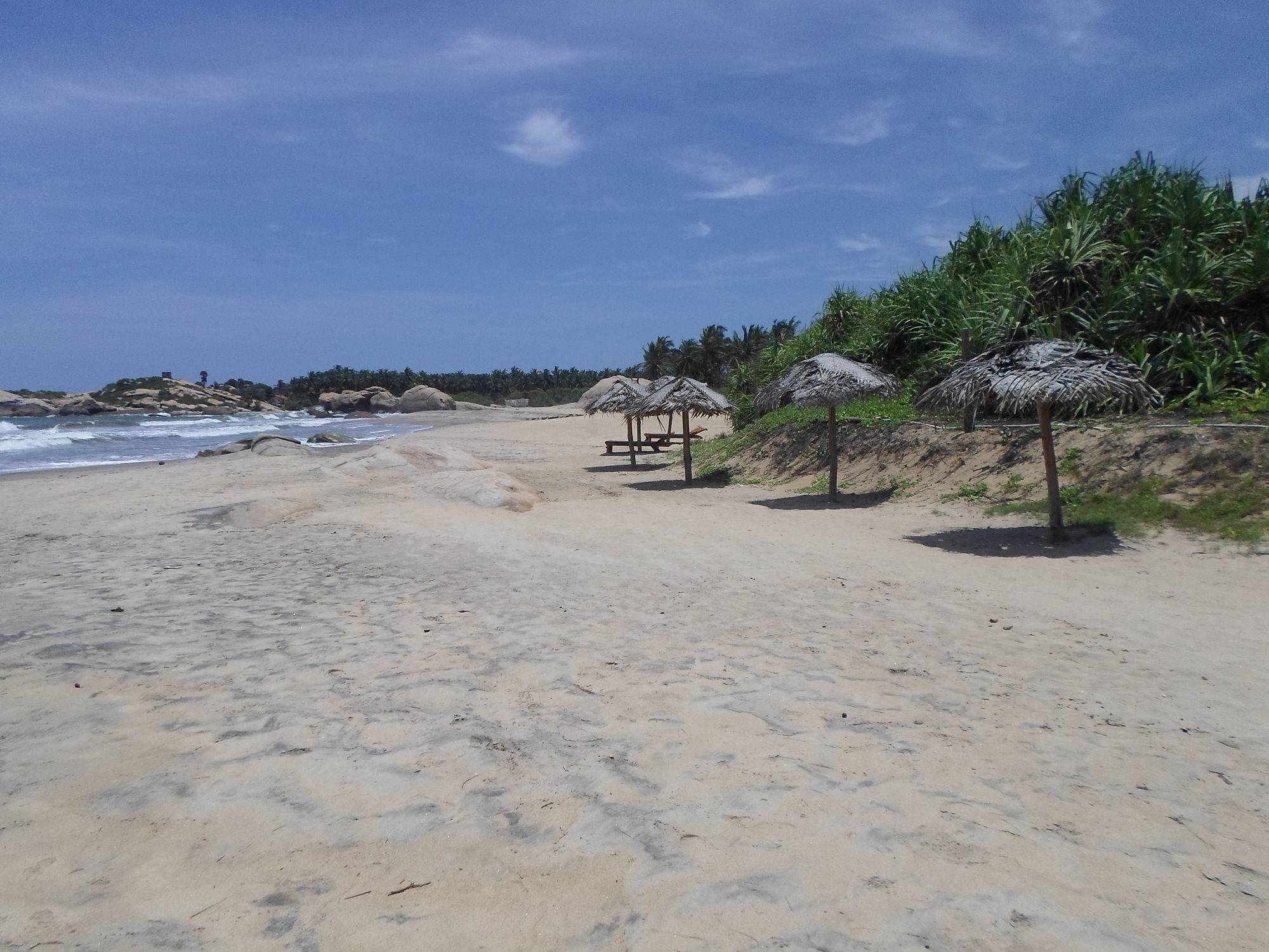 Kirinda Beach Resort, Yala Экстерьер фото